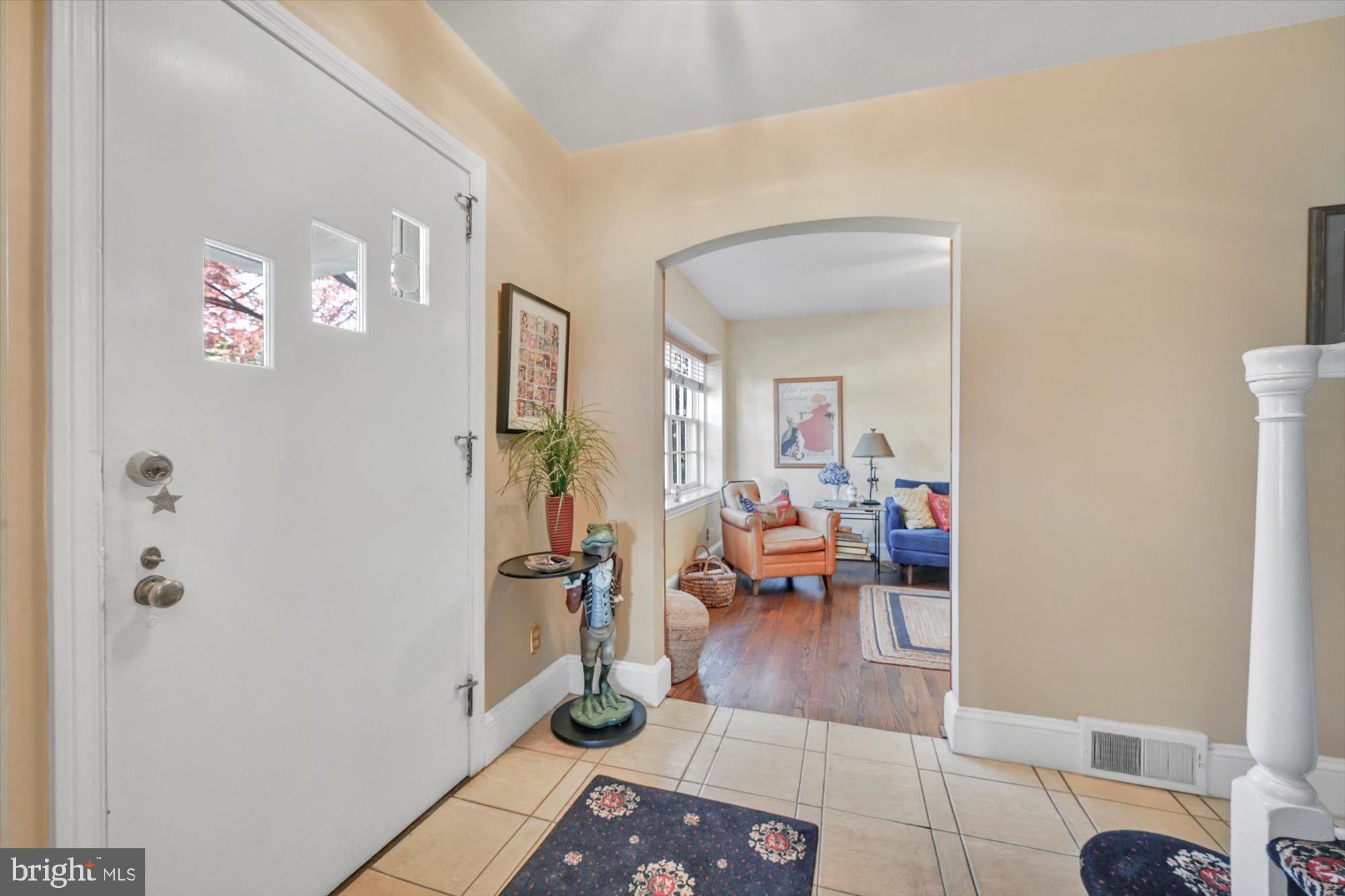 12 Henley Road Wynnewood, PA 19096 - Photo 5 of 32 Entry Hall