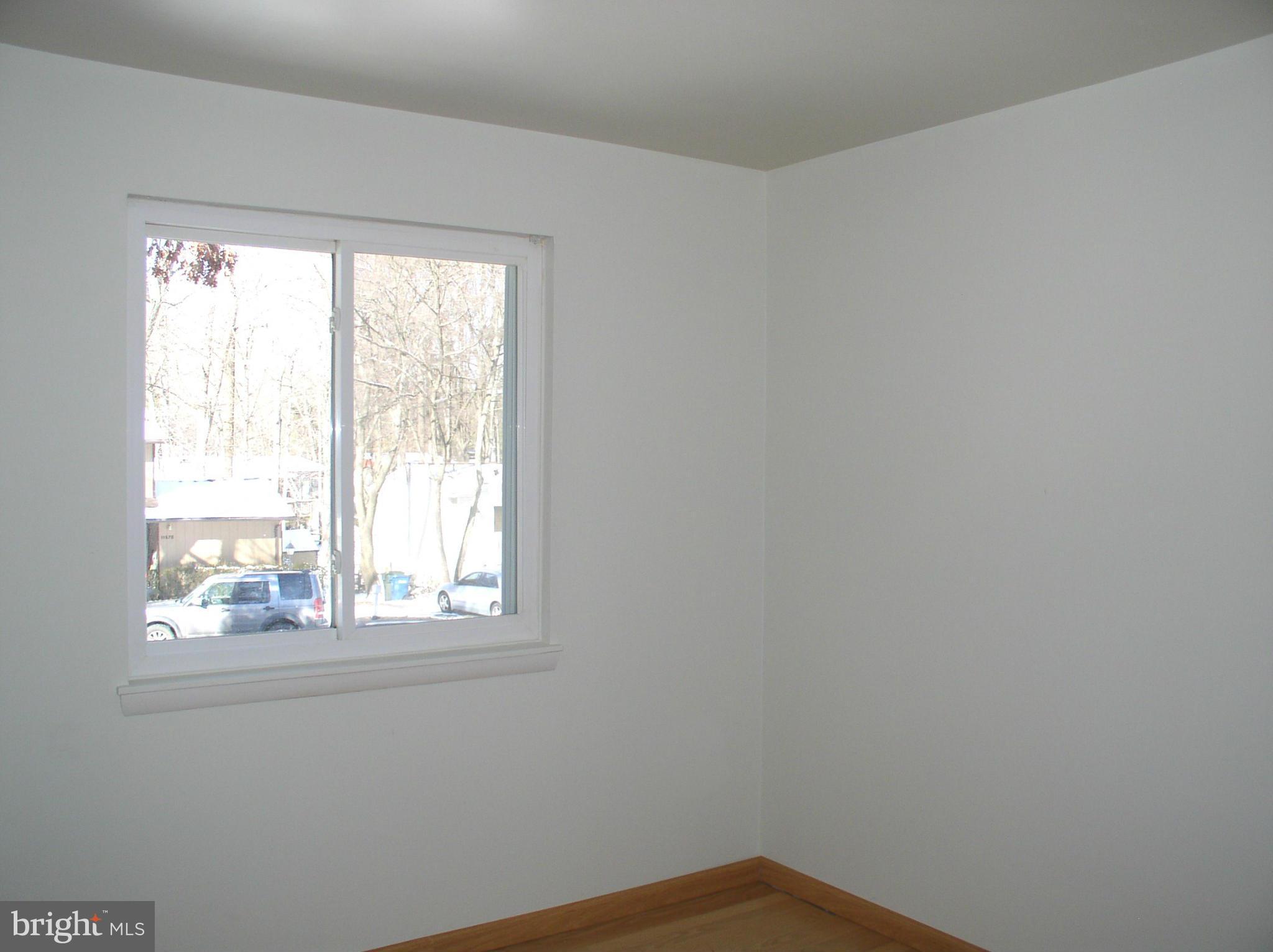 11577 Embers Court Reston, VA 20191 - Photo 18 of 27 Bedroom