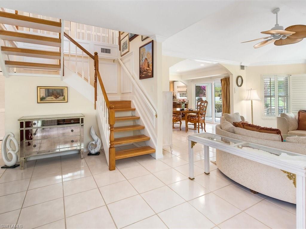 818 Rue Deville, Unit 30 Naples, FL 34108 - Photo 6 of 33 Gallery Image 6