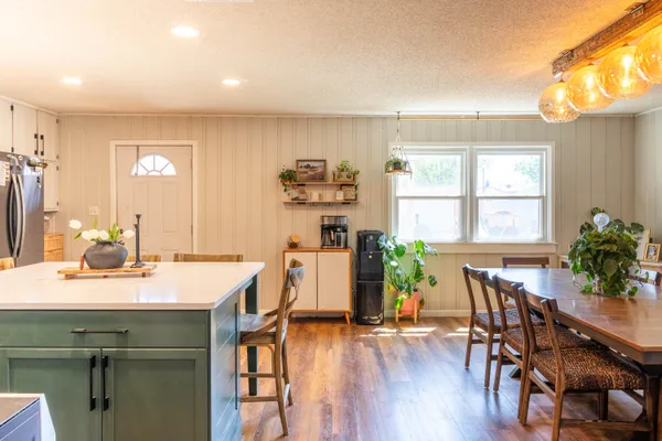 $265,000 | 203 Southwest 14th Street, Seminole, TX 79360