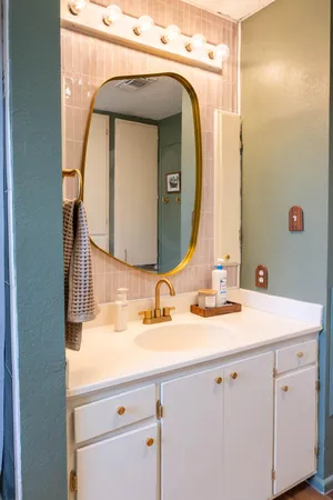 $265,000 | 203 Southwest 14th Street, Seminole, TX 79360