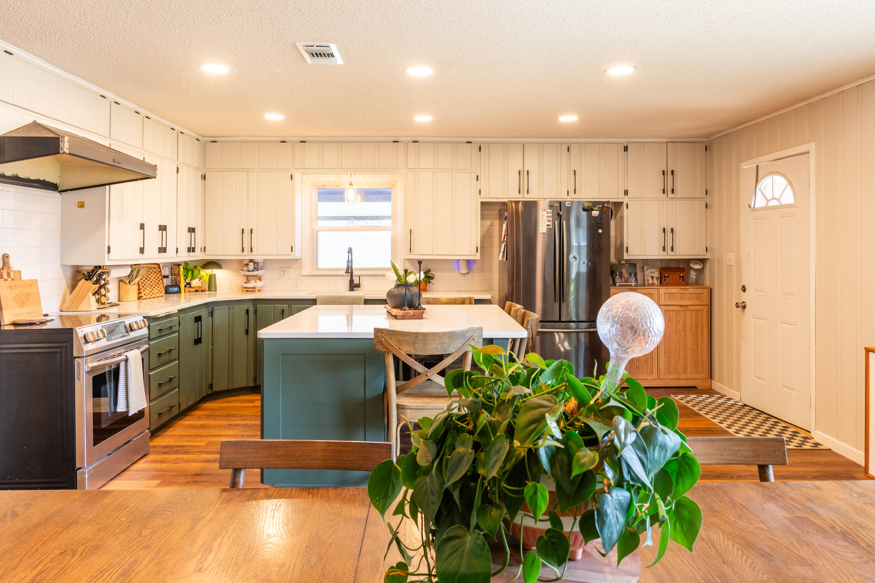 203 Southwest 14th Street Seminole, TX 79360 - Photo 8 of 33 DSC08588-HDR