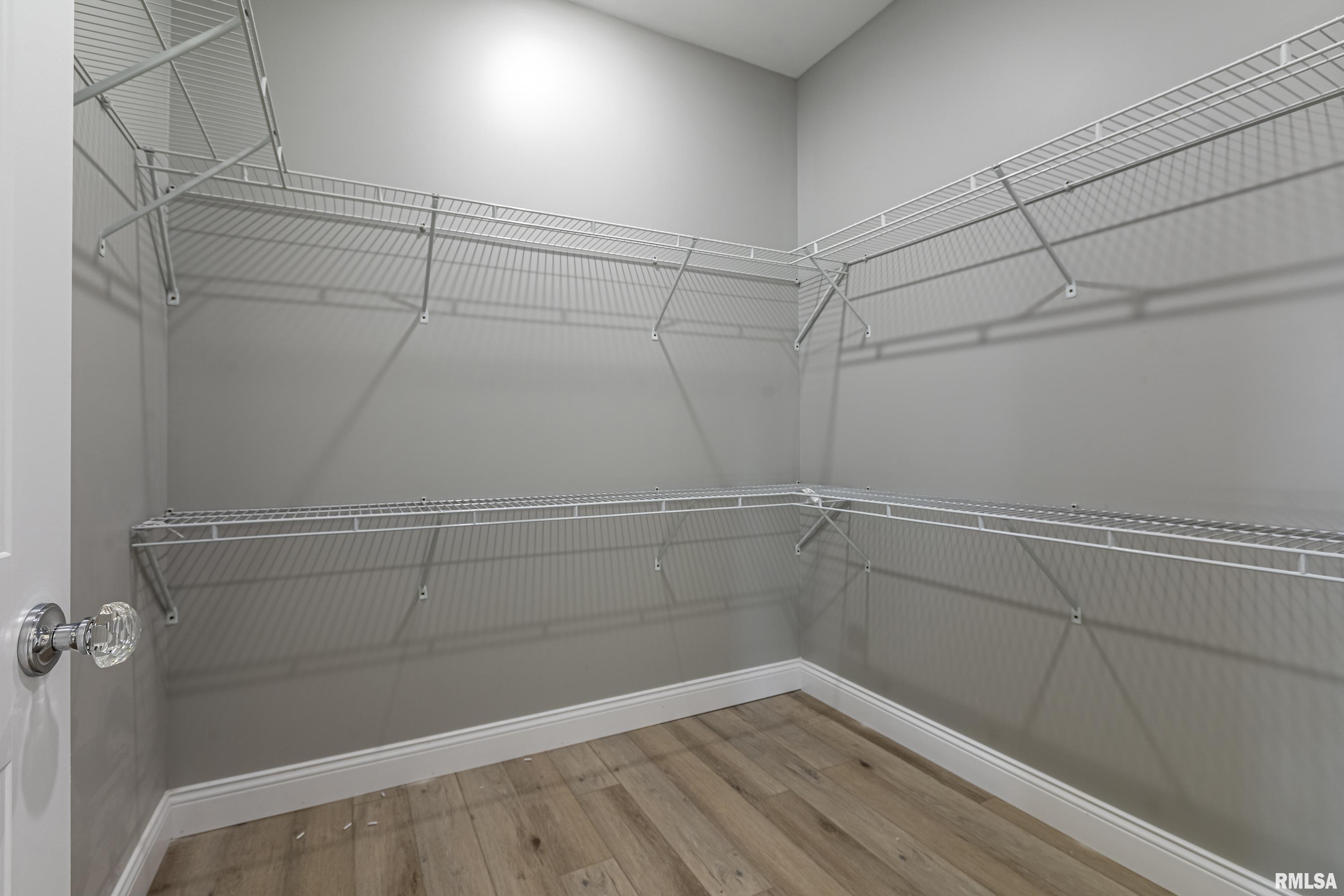 405 East Reeves Street Marion, IL 62959 - Photo 15 of 29 Gallery Image 15