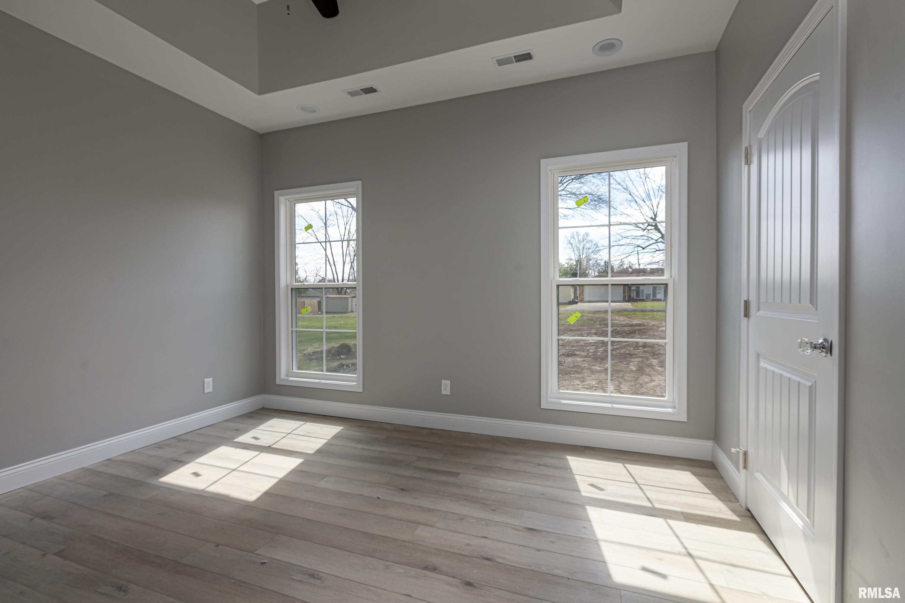 405 East Reeves Street Marion, IL 62959 - Photo 9 of 29 Gallery Image 9