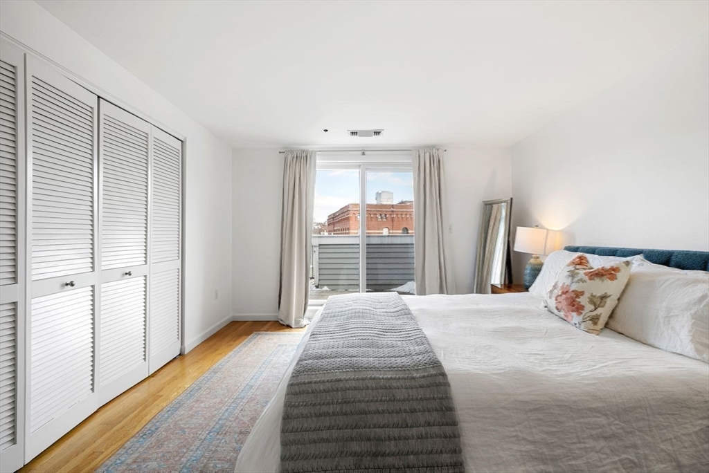 31 Main Street, Unit D Boston, MA 02129 - Photo 14 of 25