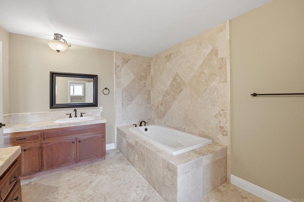 10222 Deseret Road Valley Center, CA 92082 - Photo 19 of 40