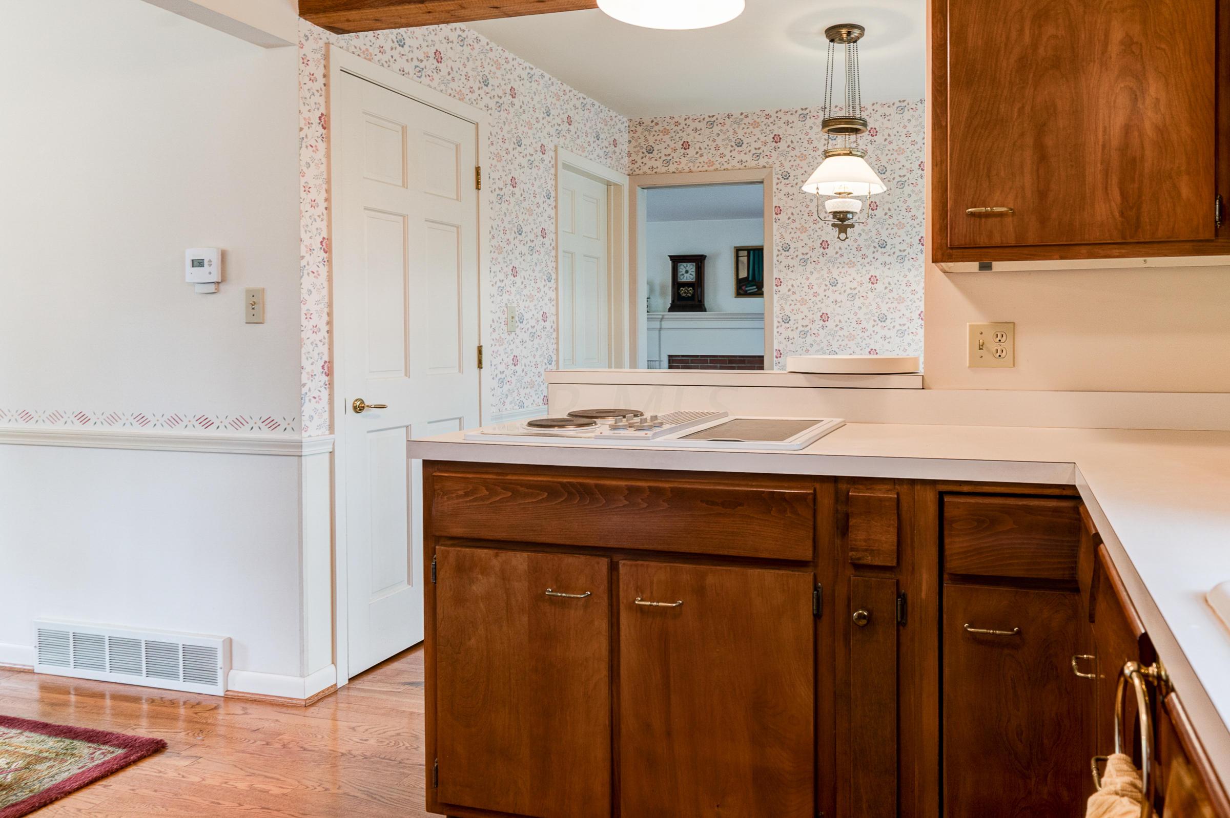 3197 Brandon Road Columbus, OH 43221 - Photo 11 of 32