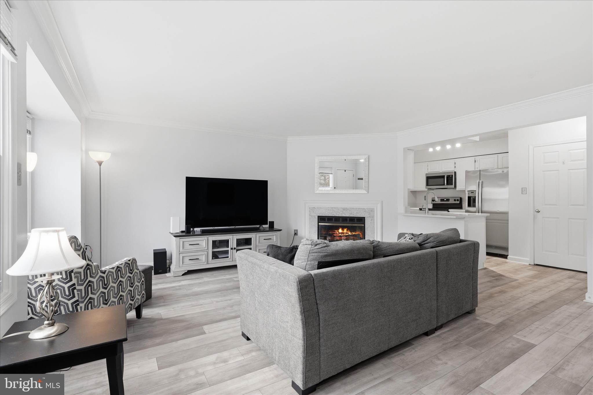 12108 Springwoods Drive Woodbridge, VA 22192 - Photo 2 of 50