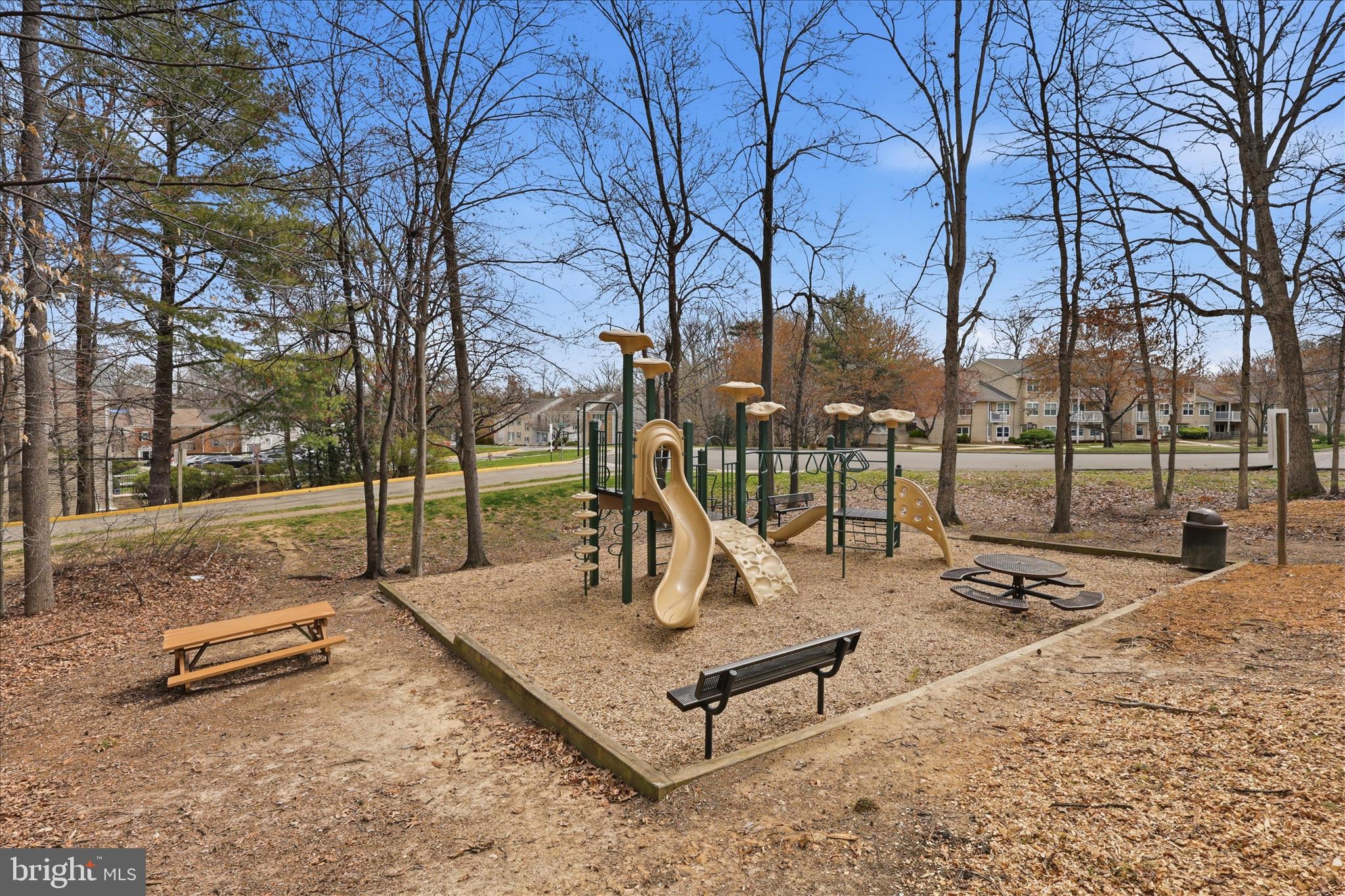 12108 Springwoods Drive Woodbridge, VA 22192 - Photo 32 of 50