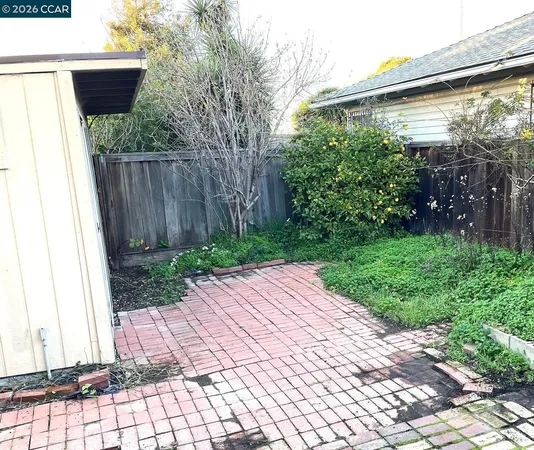 $225,000 | 363 West Bissell Avenue, Richmond, CA 94801