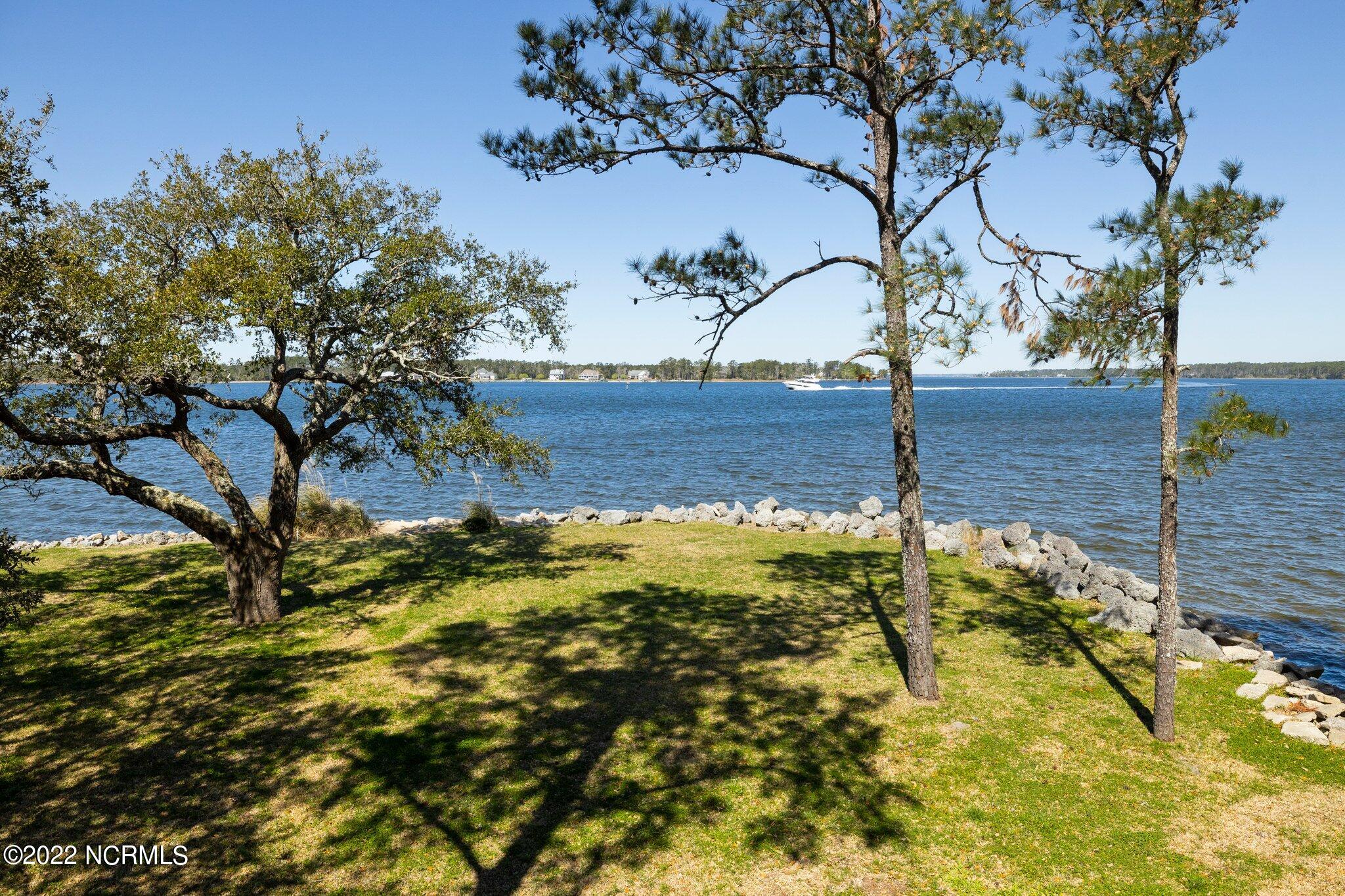 209 Creek Road Beaufort, NC 28516 - Photo 39 of 46 View