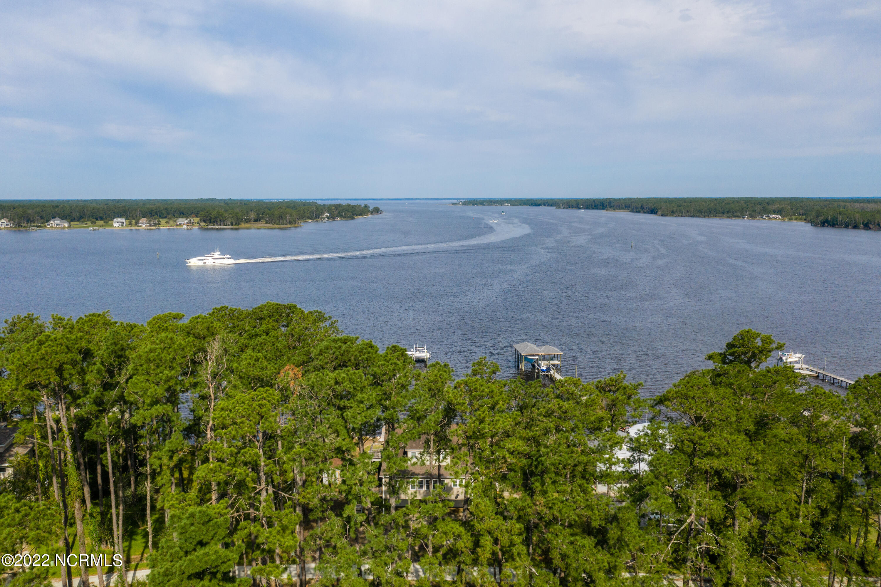 209 Creek Road Beaufort, NC 28516 - Photo 8 of 46 Ariel ICW View