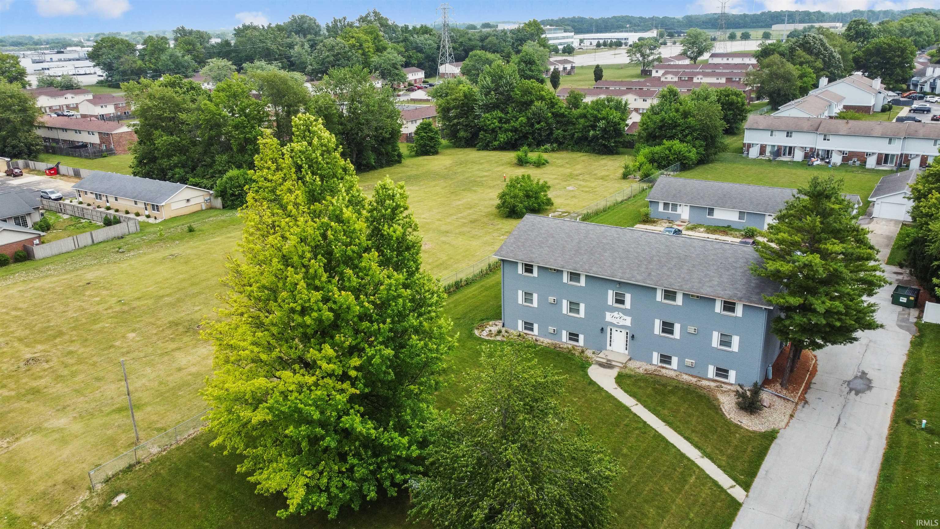 2930 Albright Road Kokomo, IN 46902 - Photo 3 of 27