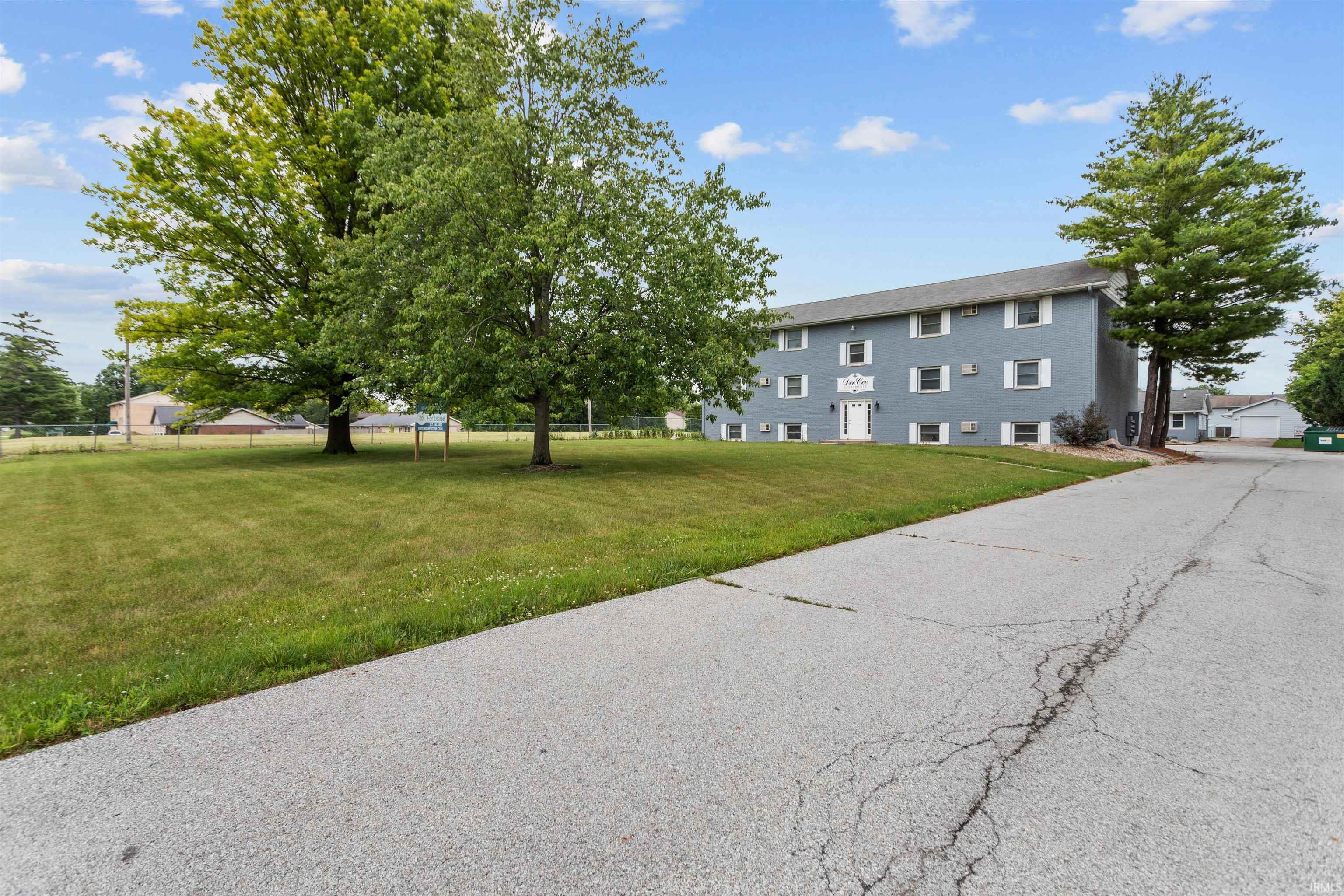 2930 Albright Road Kokomo, IN 46902 - Photo 4 of 27