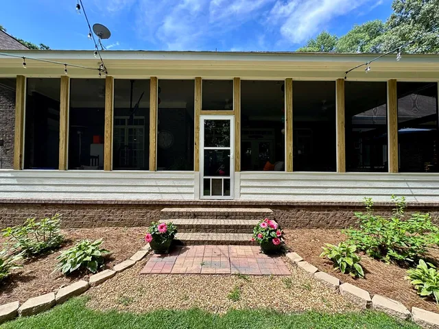 $760,000 | 105 Lakeview Drive, Hamilton, GA 31811