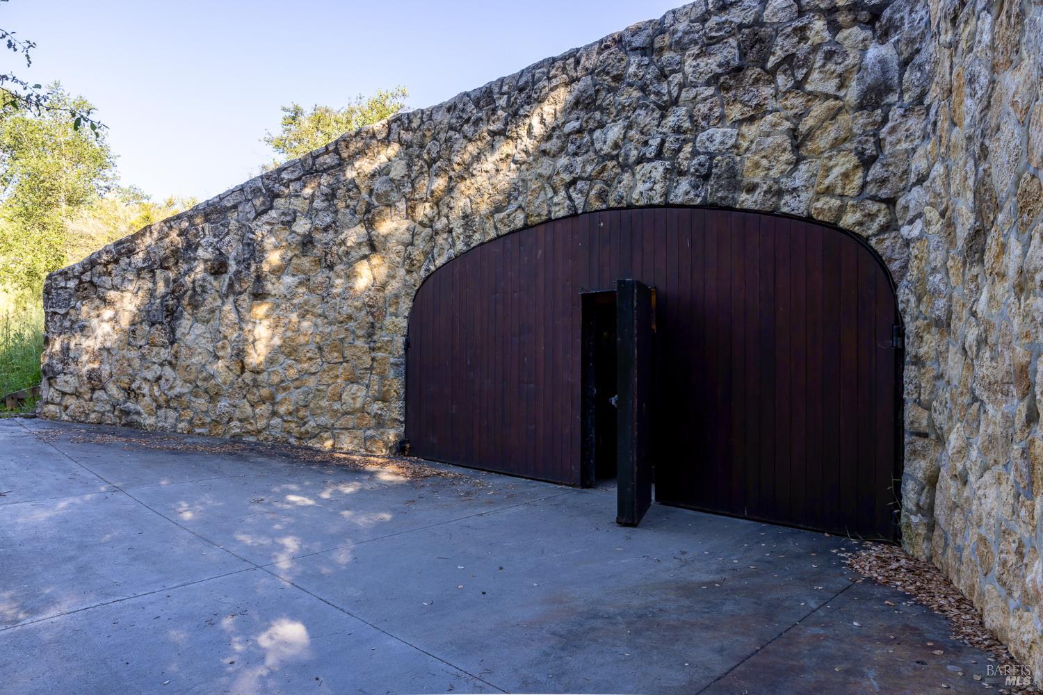 13414 Chalk Hill Road Healdsburg, CA 95448 - Photo 25 of 99