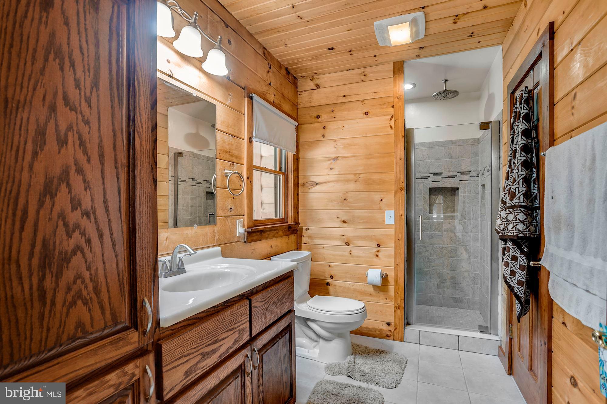 4154 Back Woods Road Westminster, MD 21158 - Photo 12 of 27 Primary Full Bath