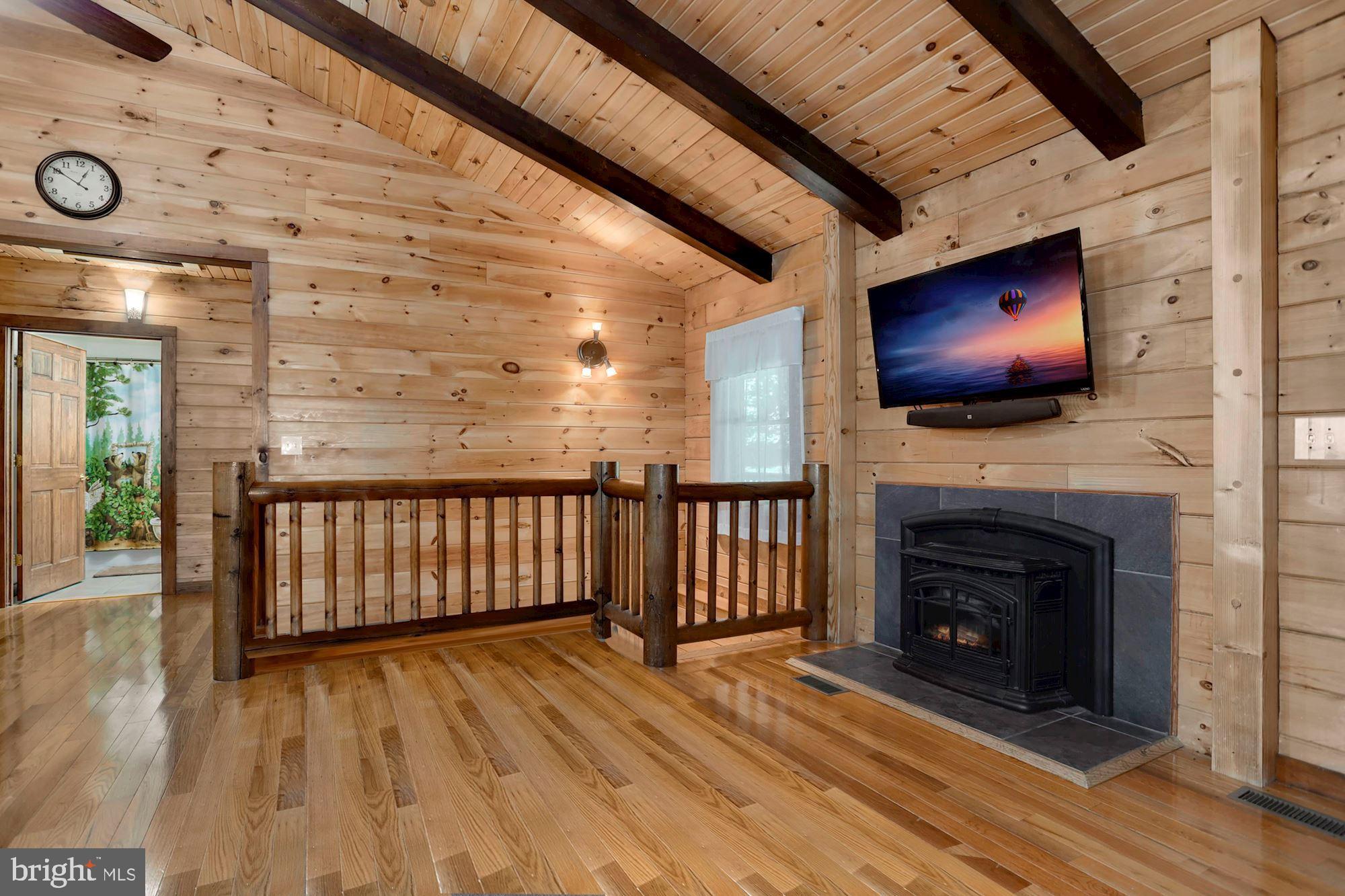 4154 Back Woods Road Westminster, MD 21158 - Photo 3 of 27 Living Room | Fireplace