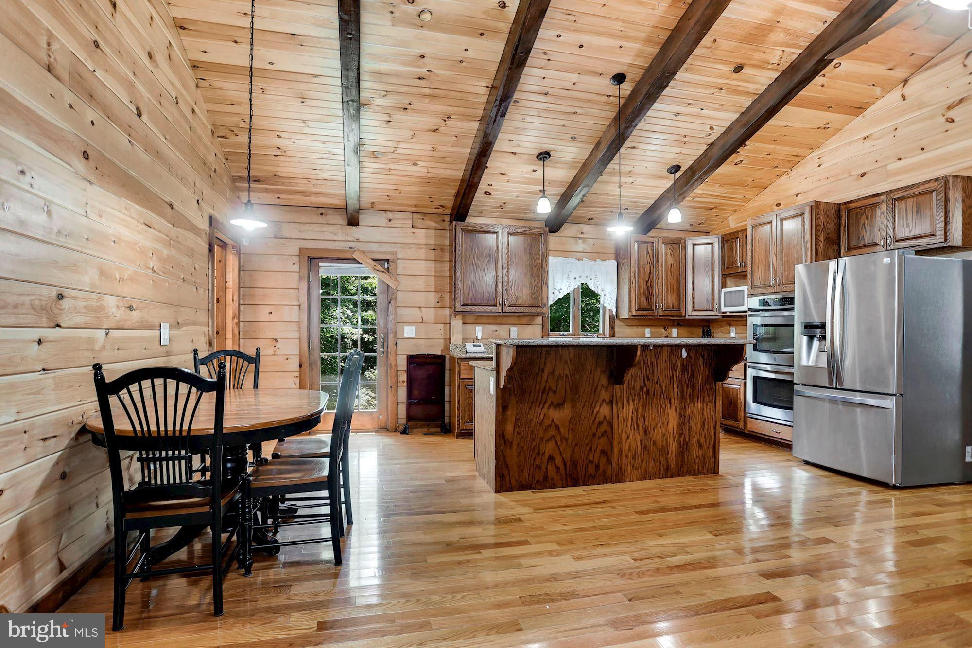 4154 Back Woods Road Westminster, MD 21158 - Photo 4 of 27 Eat-In Kitchen