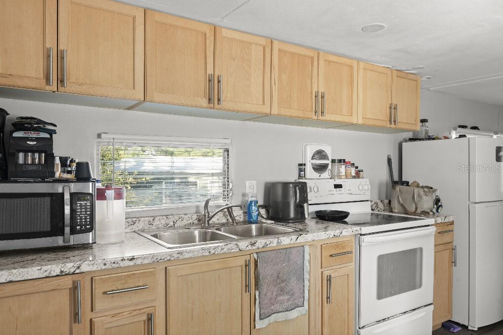 6323 Trouble Creek Road New Port Richey, FL 34653 - Photo 17 of 30