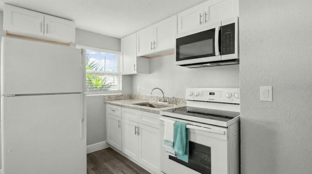 6323 Trouble Creek Road New Port Richey, FL 34653 - Photo 23 of 30