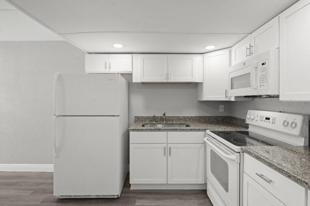 6323 Trouble Creek Road New Port Richey, FL 34653 - Photo 3 of 30