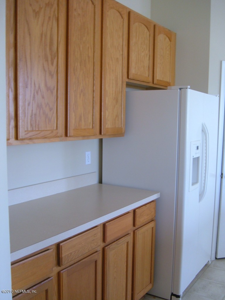 11775 Raindrop Road Jacksonville, FL 32219 - Photo 7 of 14 COUNTER SPACE