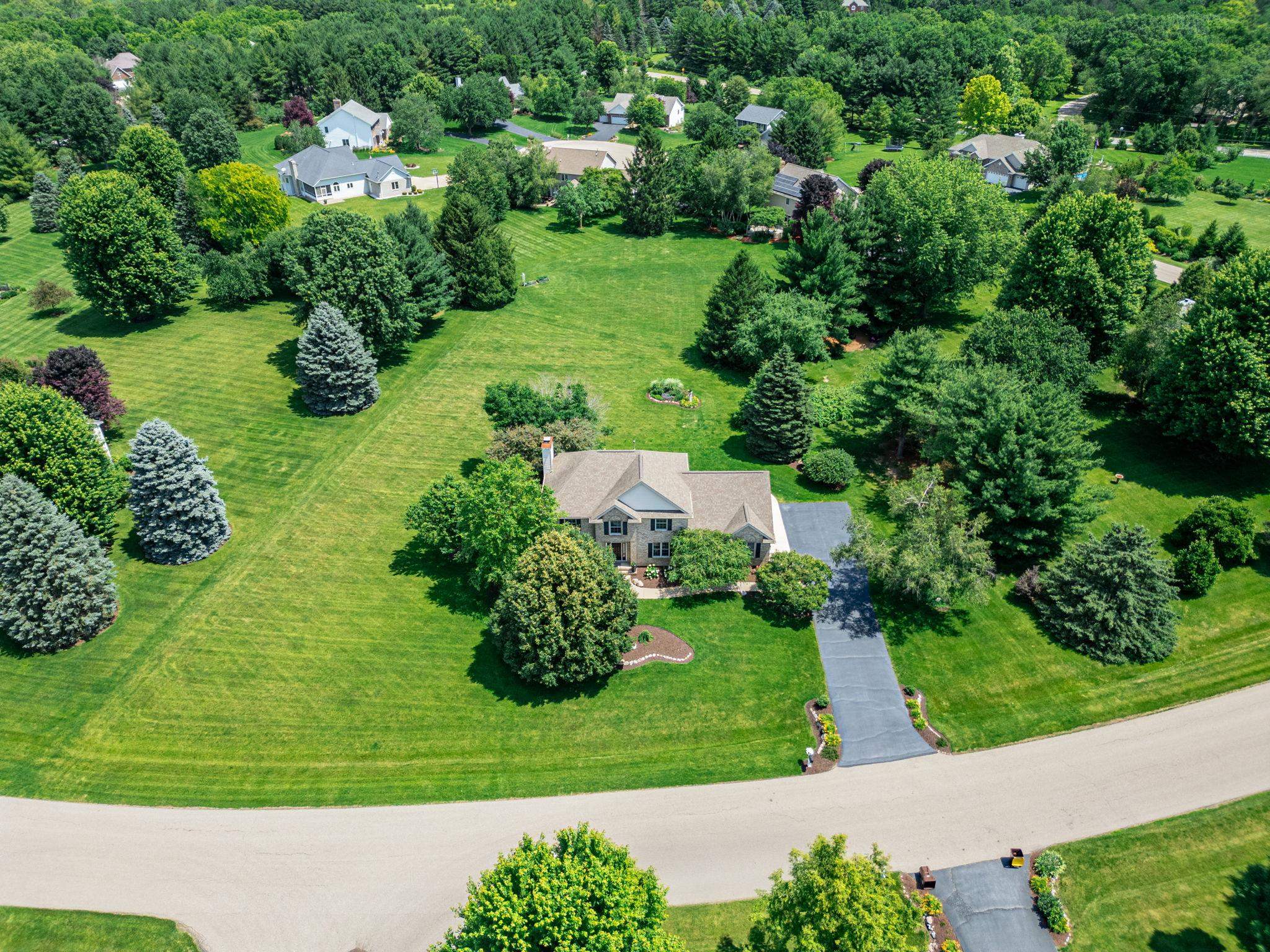 840 Boulder Ridge Drive Belvidere, IL 61008 - Photo 4 of 50