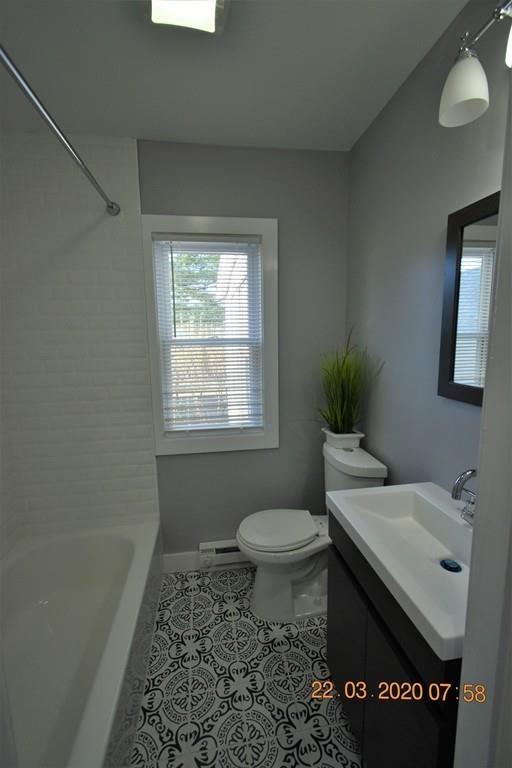 48 Homestead Avenue Springfield, MA 01151 - Photo 4 of 15 Gallery Image 4