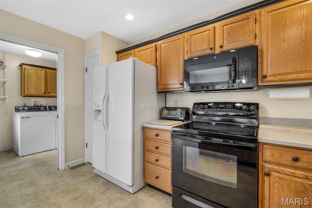 305 Arbor Glen Drive Ballwin, MO 63021 - Photo 23 of 58