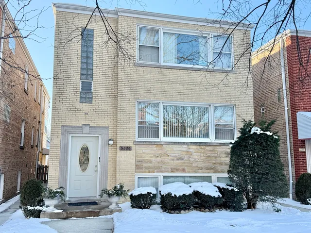 $2,050 | 5626 North Central Avenue, Unit 1, Chicago, IL 60646