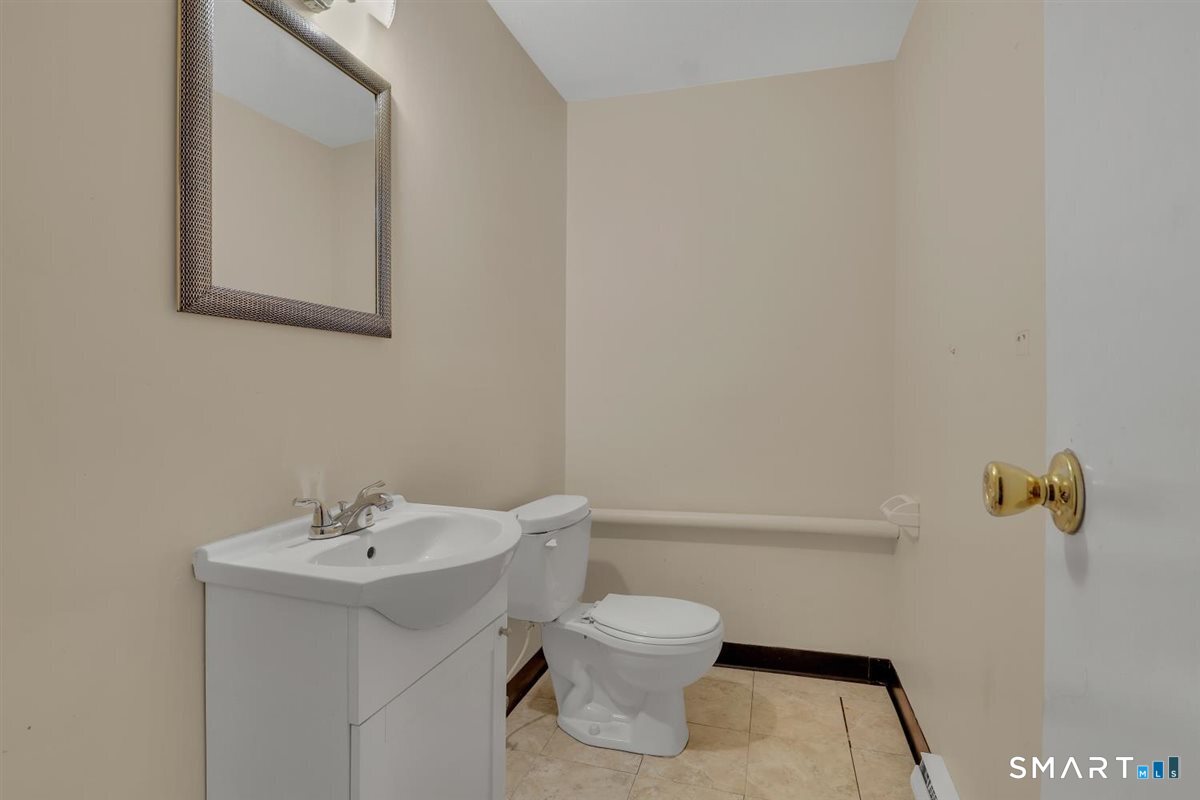 201 Baxter Road, Unit C Mansfield, CT 06268 - Photo 26 of 34 Gallery Image 26