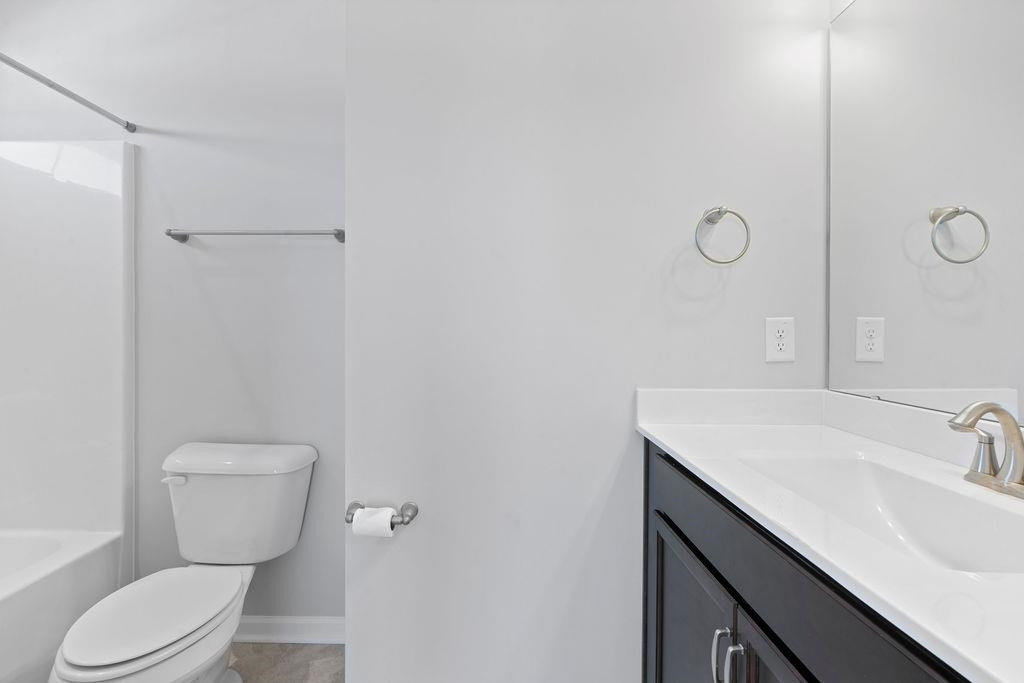 6653 Perry Creek Road Raleigh, NC 27616 - Photo 19 of 29 Secondary Bath