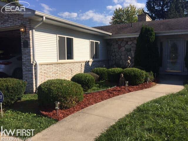 5422 Provincial Road Grand Blanc, MI 48439 - Photo 60 of 68 21410973-59.JPG