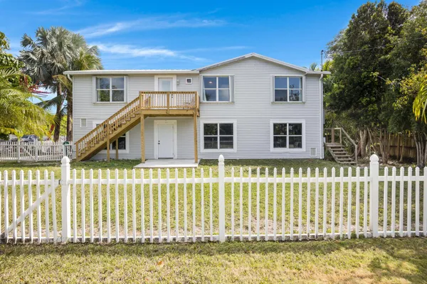 $799,900 | 326 Ave A, Key West, FL 33040