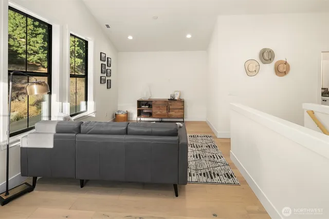 $1,099,999 | 415 Outfitter Place, Cle Elum, WA 98922