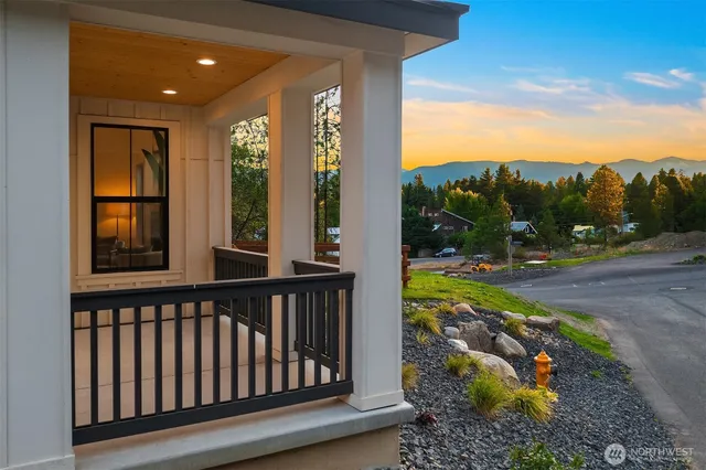 $1,099,999 | 415 Outfitter Place, Cle Elum, WA 98922