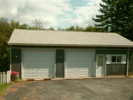 734 McKee Road Washington, PA 15301 - Photo 2 of 8 Other.