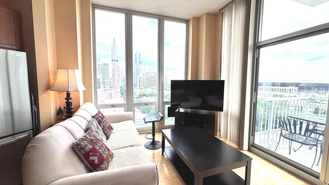 $2,150 | 1600 South Indiana Avenue, Unit 1208, Chicago, IL 60616