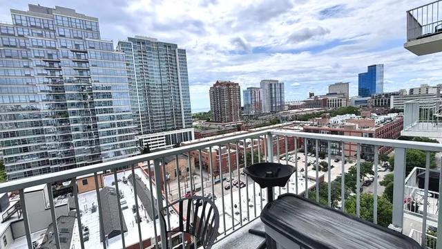 $2,150 | 1600 South Indiana Avenue, Unit 1208, Chicago, IL 60616