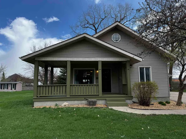 $277,500 | 537 Farwell Avenue, Fond du Lac, WI 54935