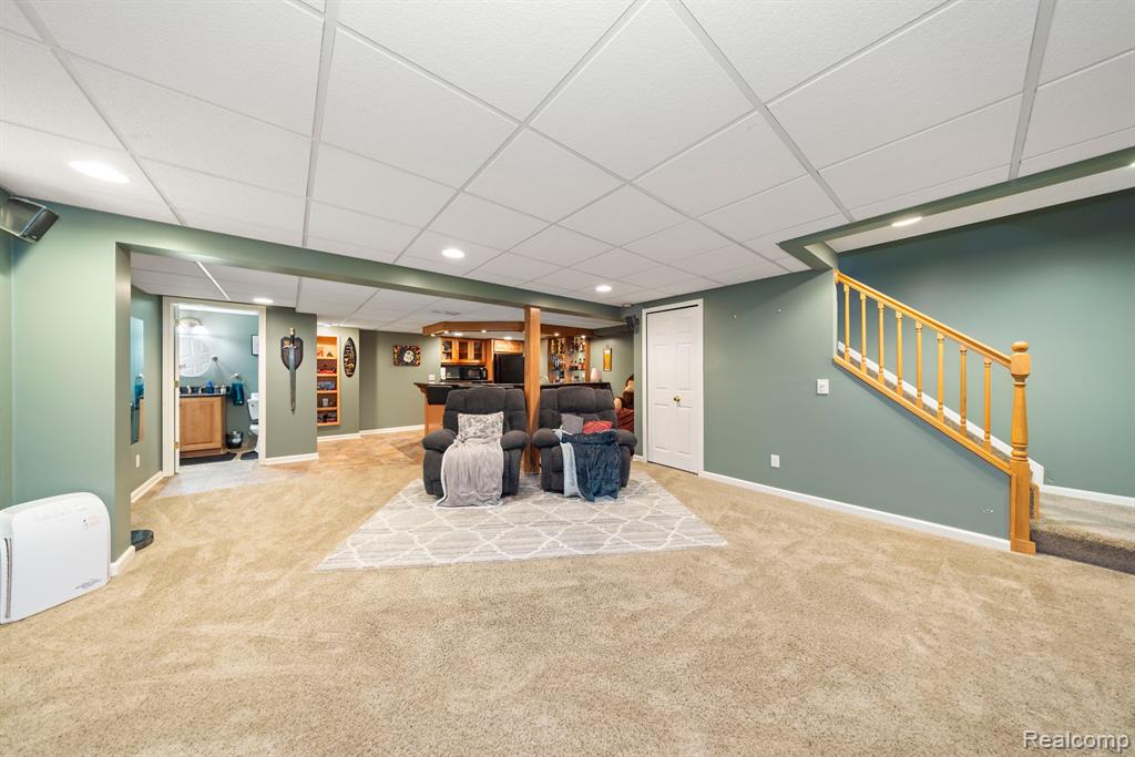 3945 Red Root Road Lake Orion, MI 48360 - Photo 34 of 54