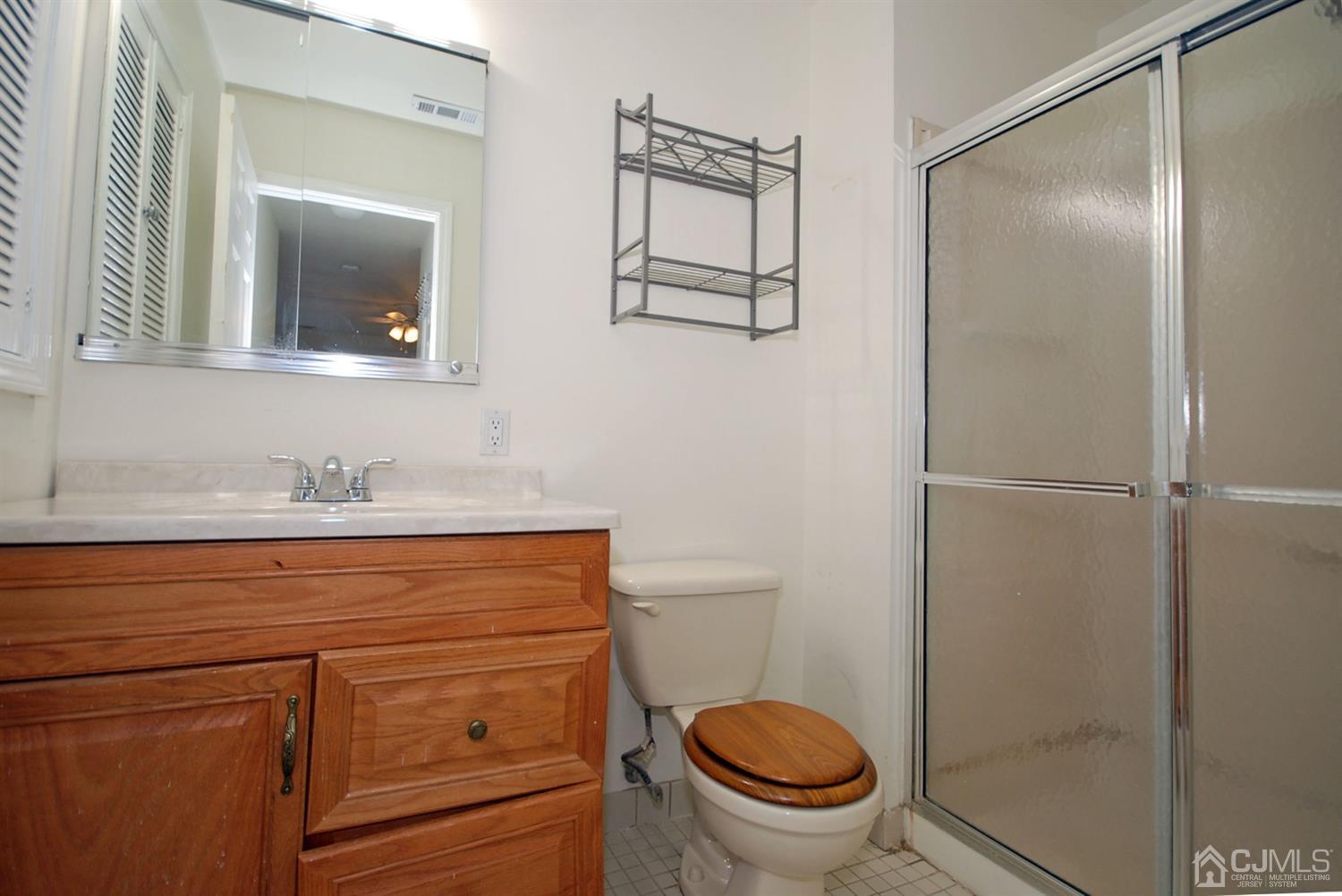 305 Tavistock Road Cherry Hill, NJ 08034 - Photo 13 of 31 Gallery Image 13