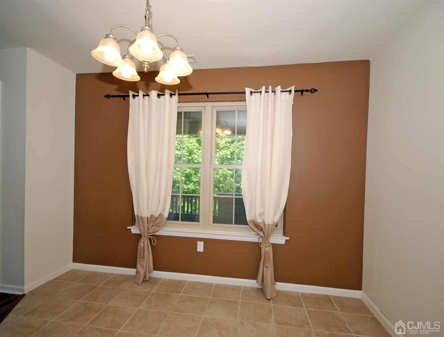 305 Tavistock Road Cherry Hill, NJ 08034 - Photo 7 of 31 Gallery Image 7