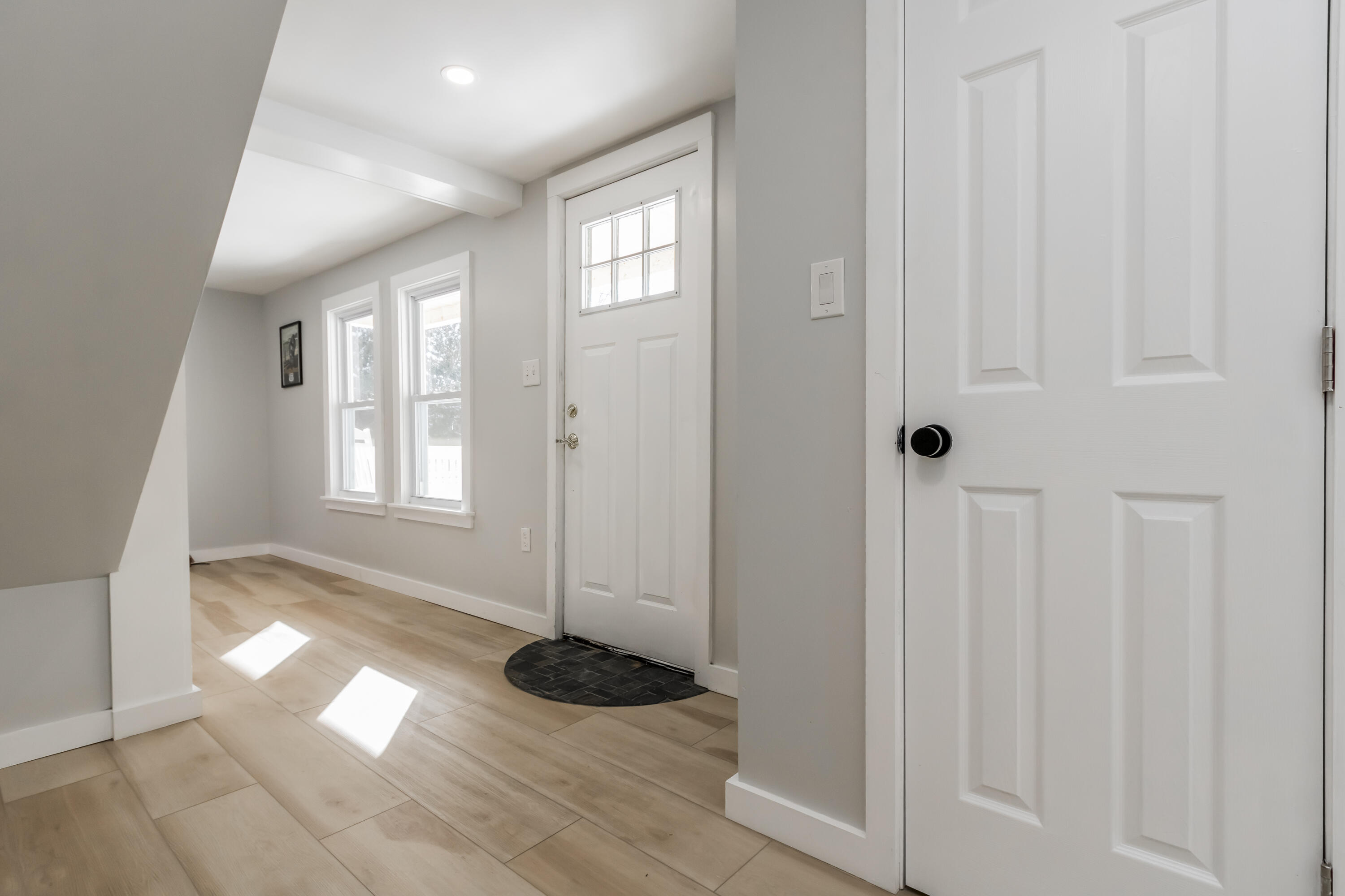 9 Jusam Way Cumberland, ME 04021 - Photo 8 of 36 20240130jf-71031