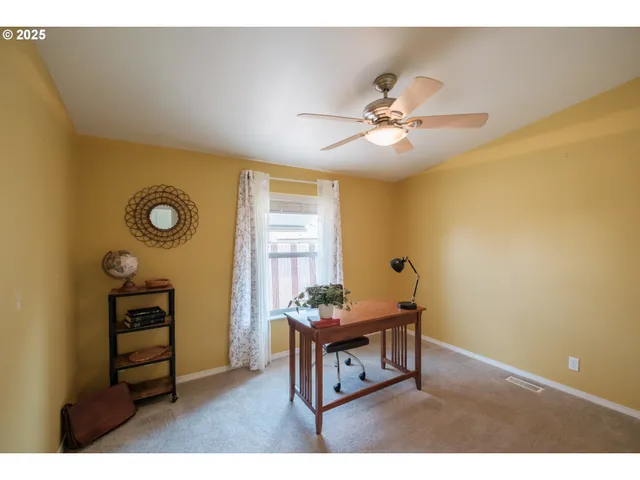 $235,000 | 698 Royalty Circle Northeast, Salem, OR 97301