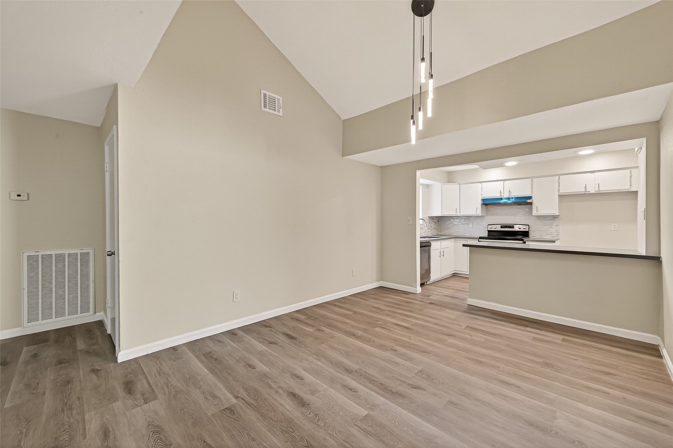 4450 Yupon Ridge Drive Houston, TX 77072 - Photo 10 of 37