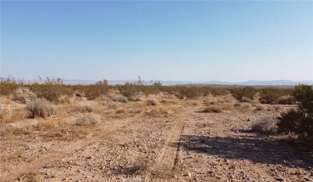 0 Border Joshua Tree, CA 92252 - Photo 11 of 12 a view of city and mountain
