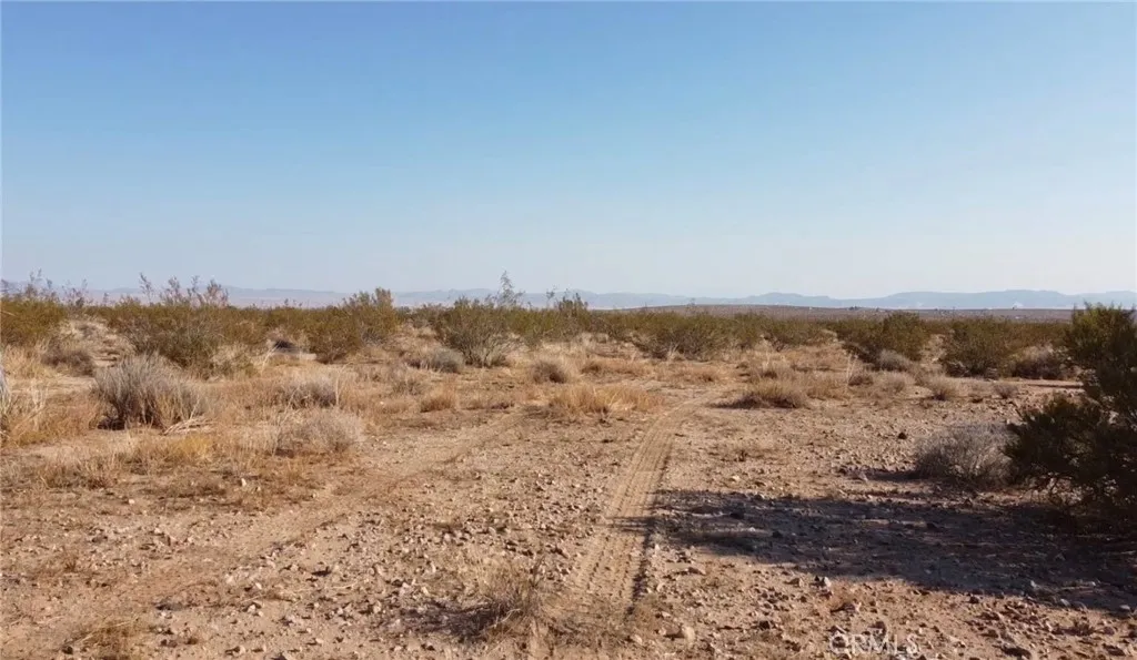 0 Border Joshua Tree, CA 92252 - Photo 11 of 12 a view of city and mountain