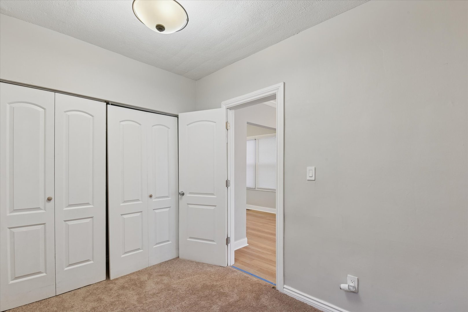 6511 South Vernon Avenue Chicago, IL 60637 - Photo 8 of 37